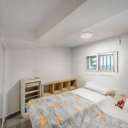 Perfect Escape For Those Seeking Comfort And Style ! بيت ضيافة *