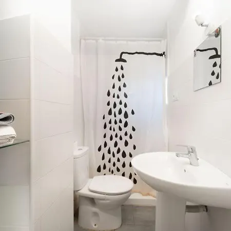 Perfect Escape For Those Seeking Comfort And Style !